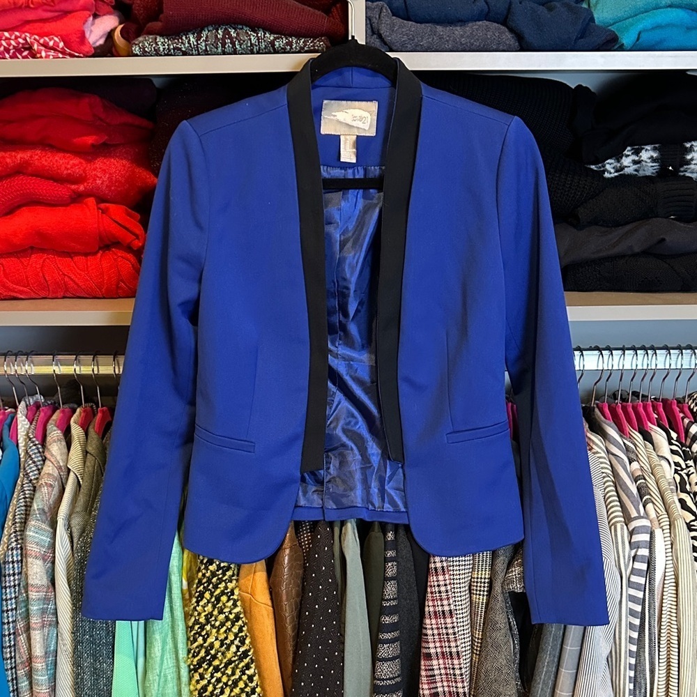 Love 21 blue/black open front back slit blazer size XS